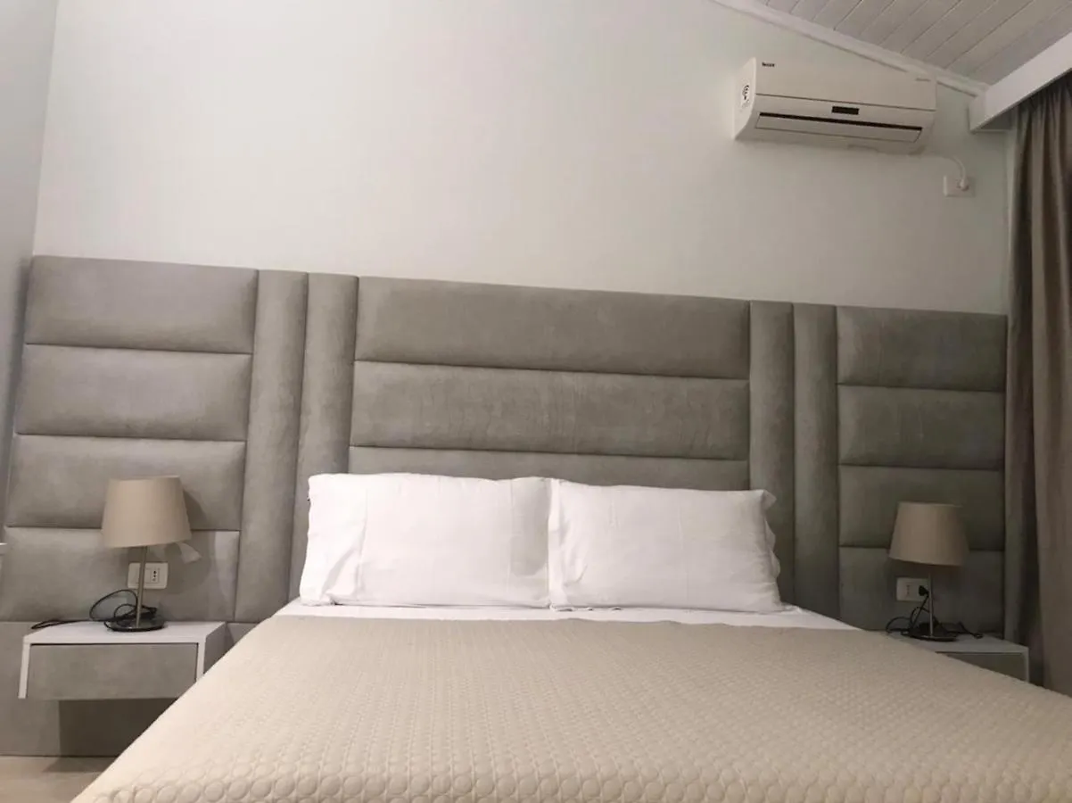 Hotel Relax Dhërmi 4*,  Albanië