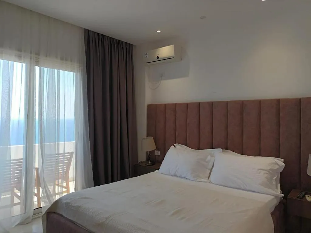 Hotel Relax Dhërmi Albanië
