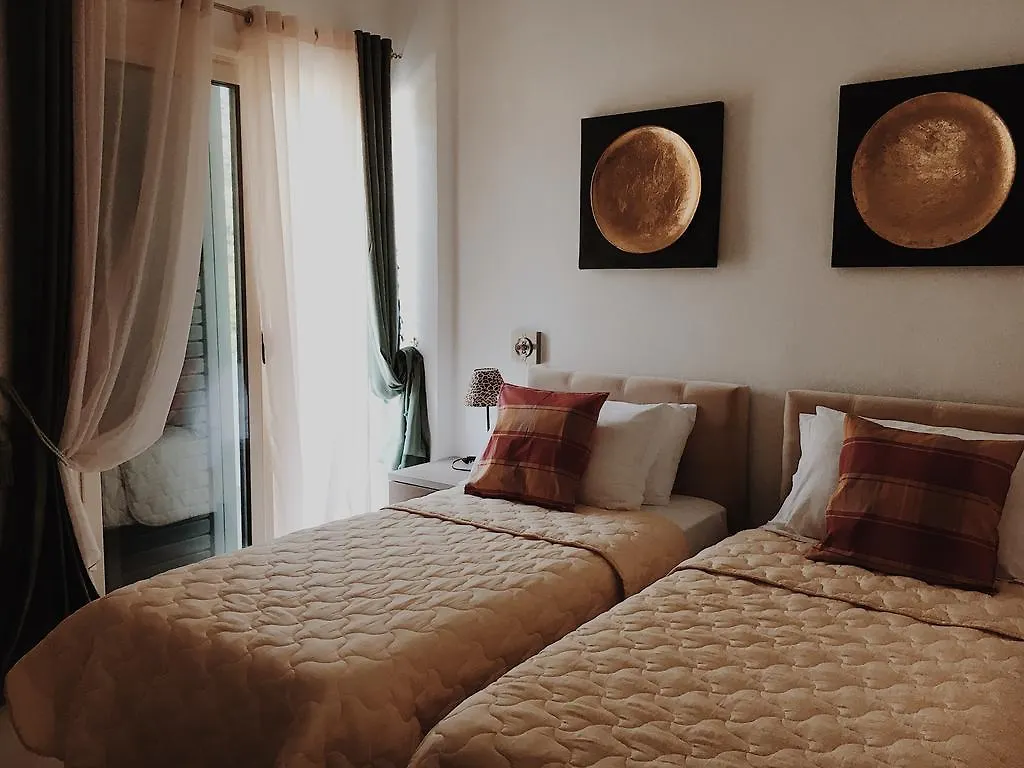 ****  Hotel Relax Dhërmi Albanië