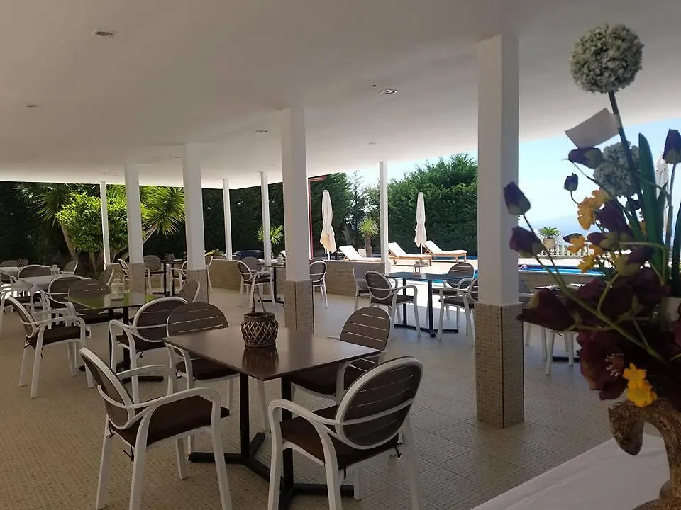 Hotel Relax Dhërmi