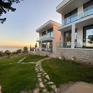 Apartment Summer Wine Boutique