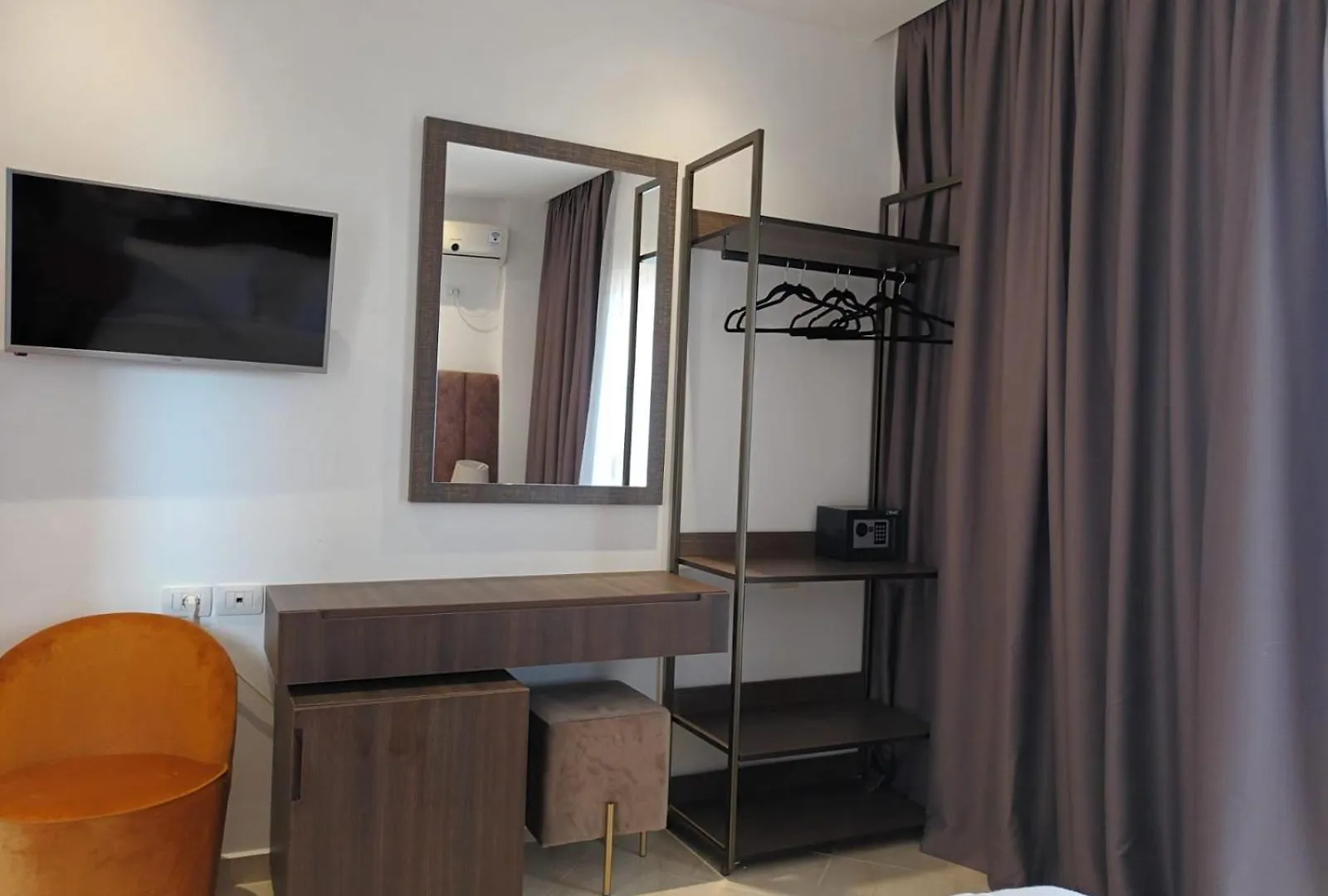 ****  Hotel Relax Dhërmi Albanien